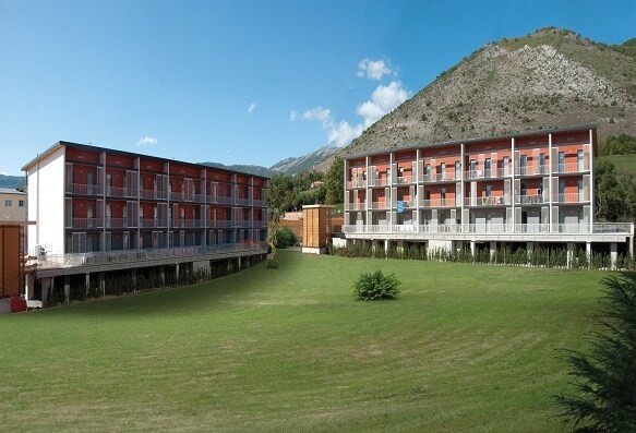 progettazione-e-realizzazione-di-edifici-residenziali-al-di-sopra-di-piastre-sismicamente-isolate-nella-regione-abruzzo-01